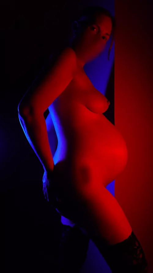 Imagine how you'd look behind me in this light