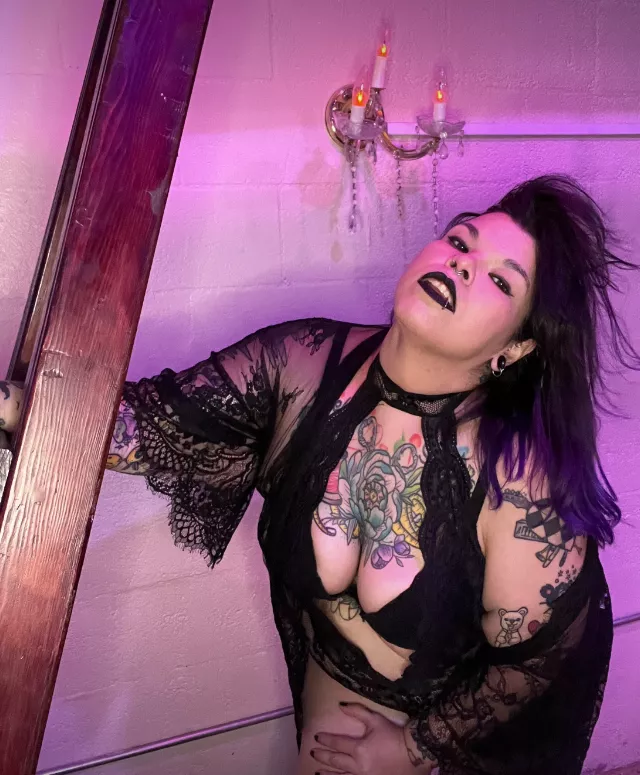 lace on lace on lace