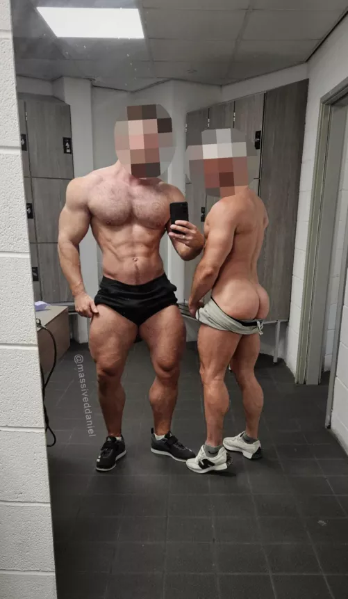 Leg day completed 😈 🍑 