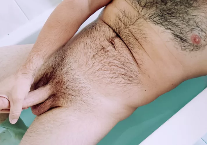 Love to feel hands all over me. Especially through my chest hair. 