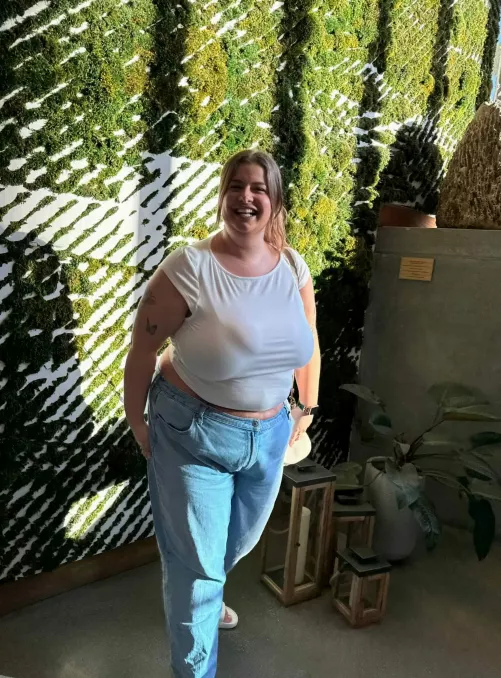 Time for some early morning jiggles!