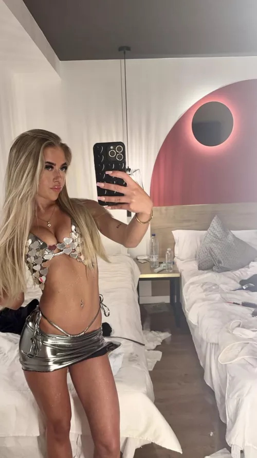 turning heads with my sexy belly button!