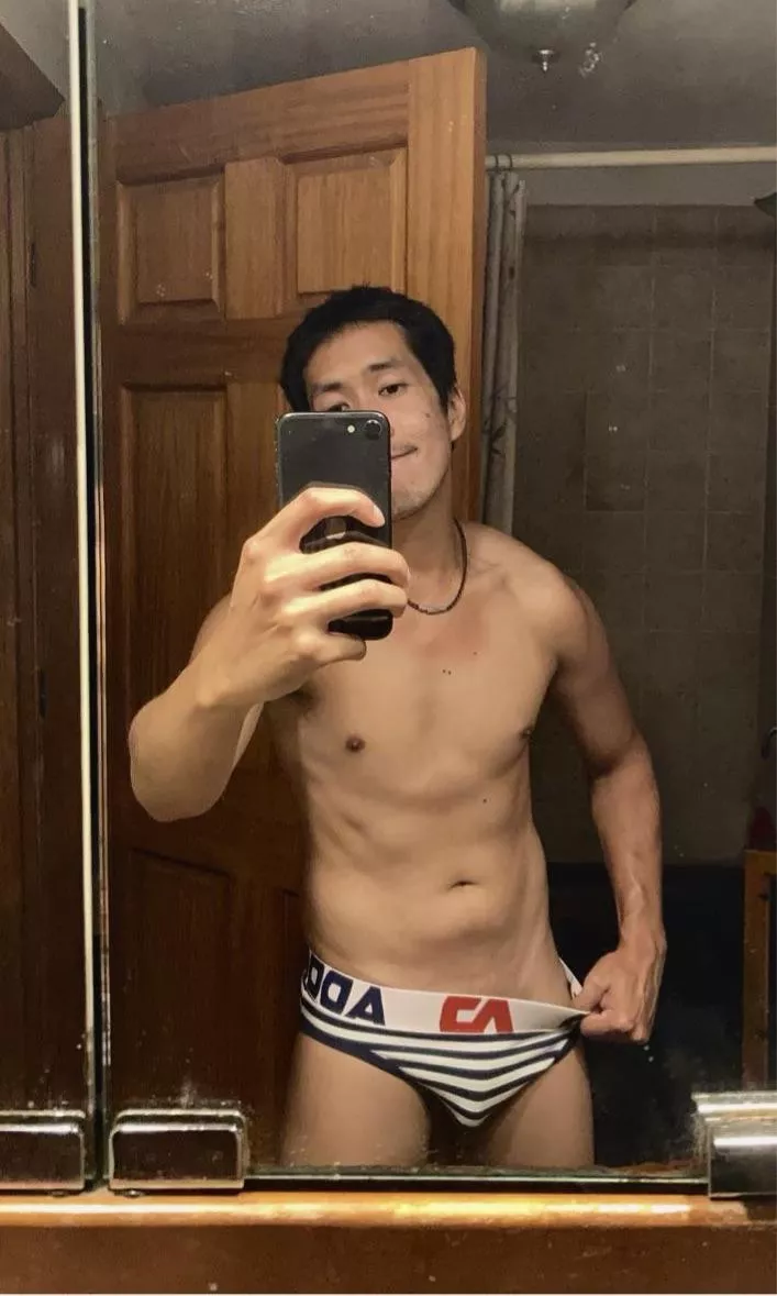 You guys like stripes pattern?