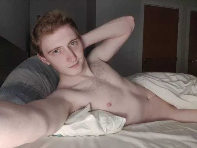 Ngl thinking about kissing boys and Stardew Valley atm