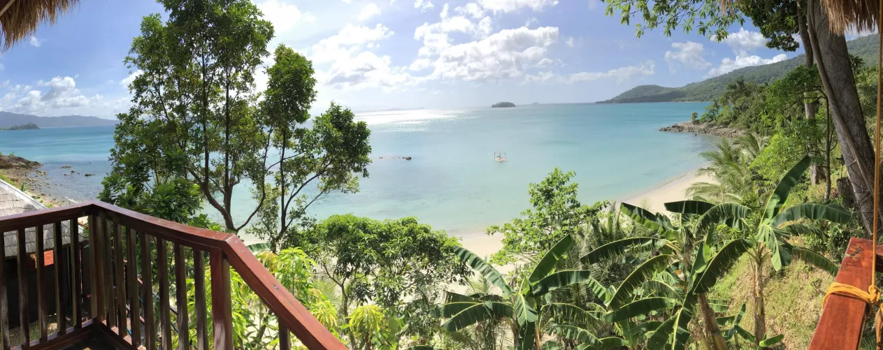 The Lonely Traveler - San Vicente, Palawan, Philippines 