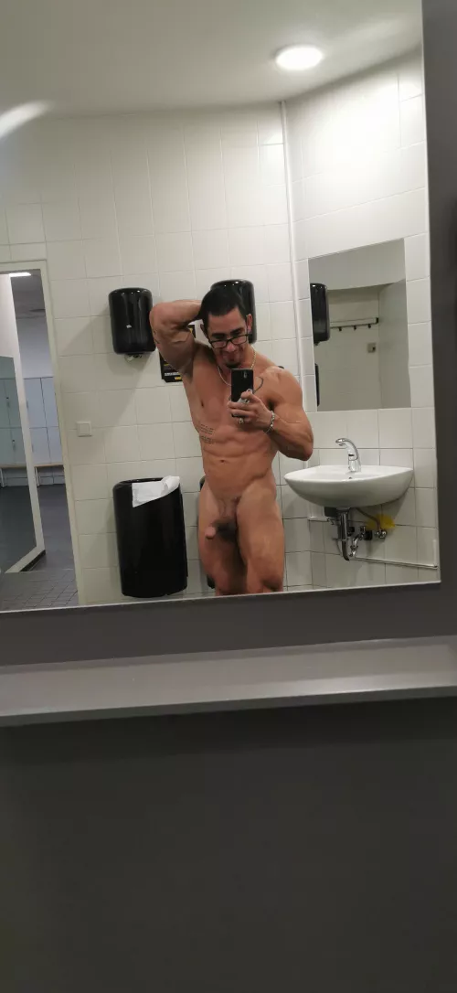 What you do if you come in to this? 🖤