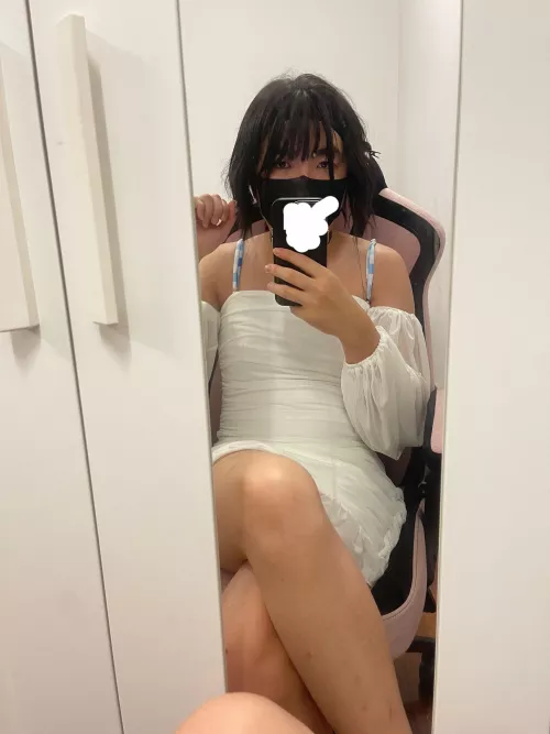 Would you take me on a date?