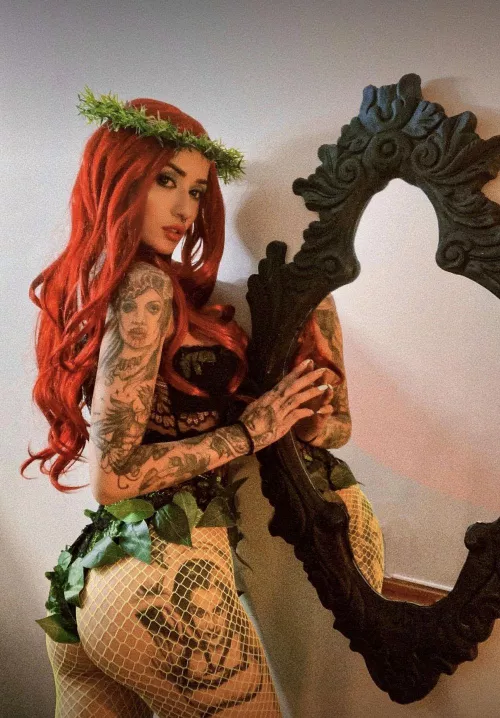 Poison Ivy by Zoe