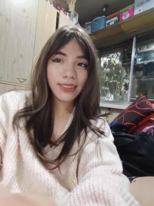 Think i look cute enough for an owner