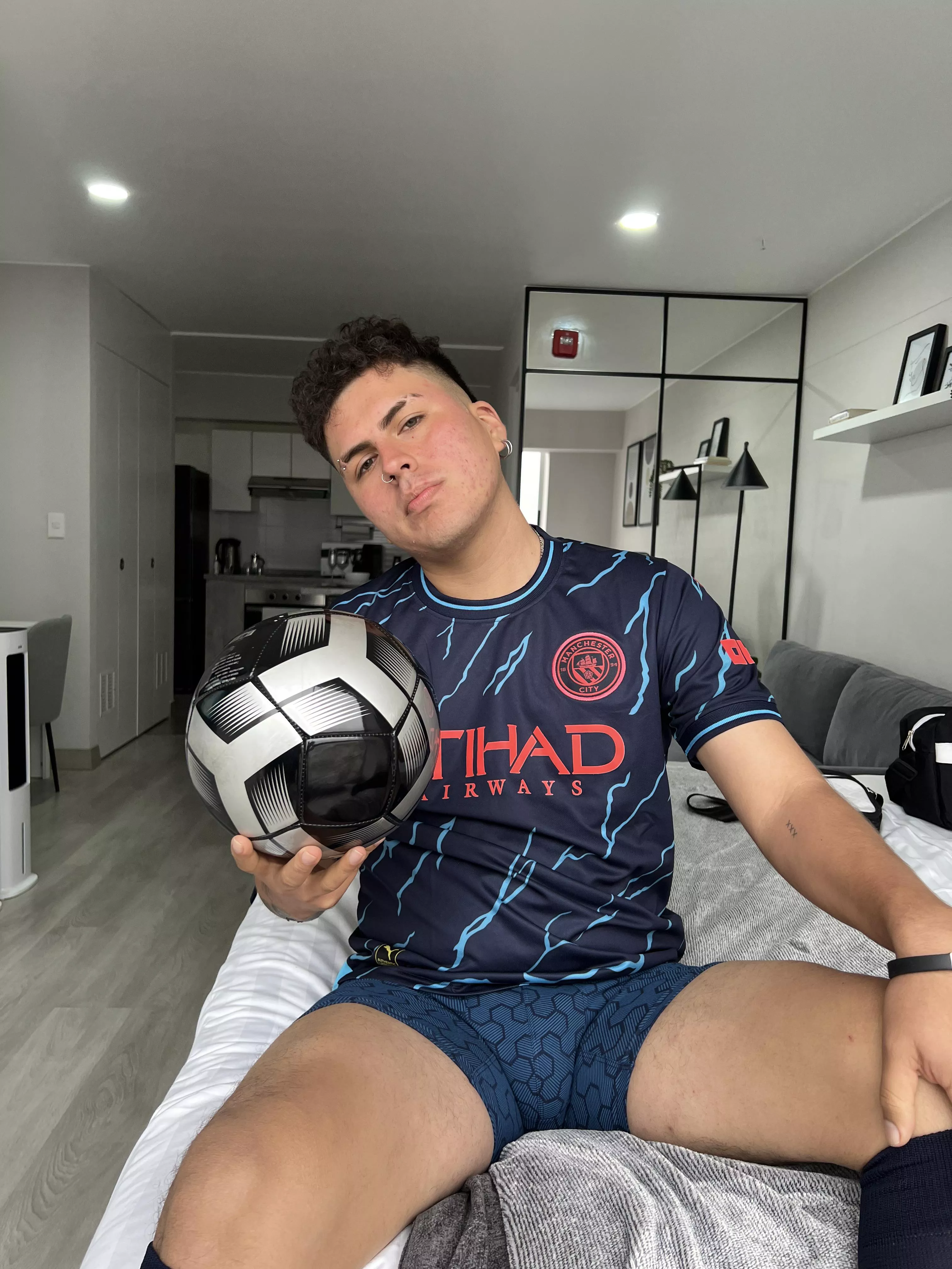 Yo, In what position would you endure one hour fucking? I have so much stamina