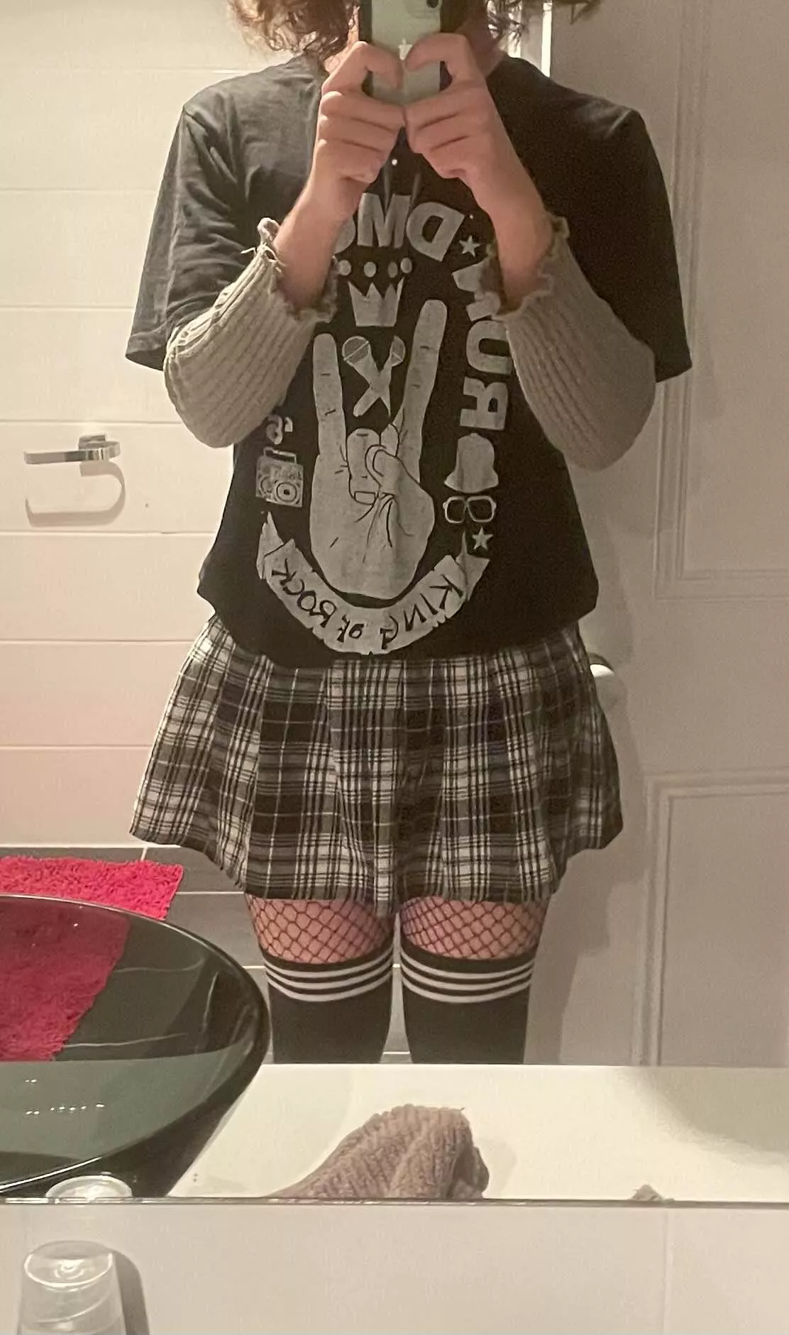 Chose to try posting here first :3