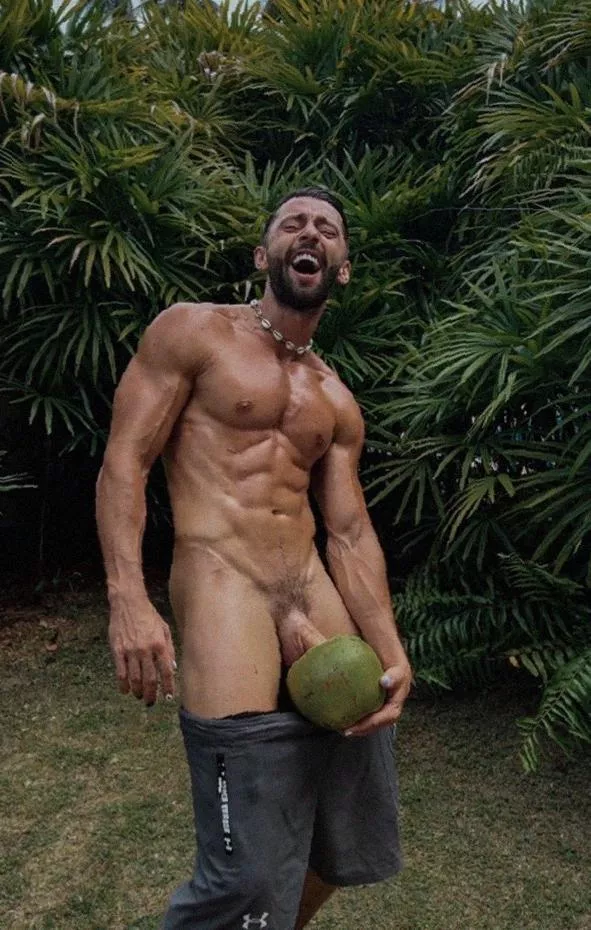 For submissive guys who enjoy licking dicks and feet. Anyone to do this while I play?