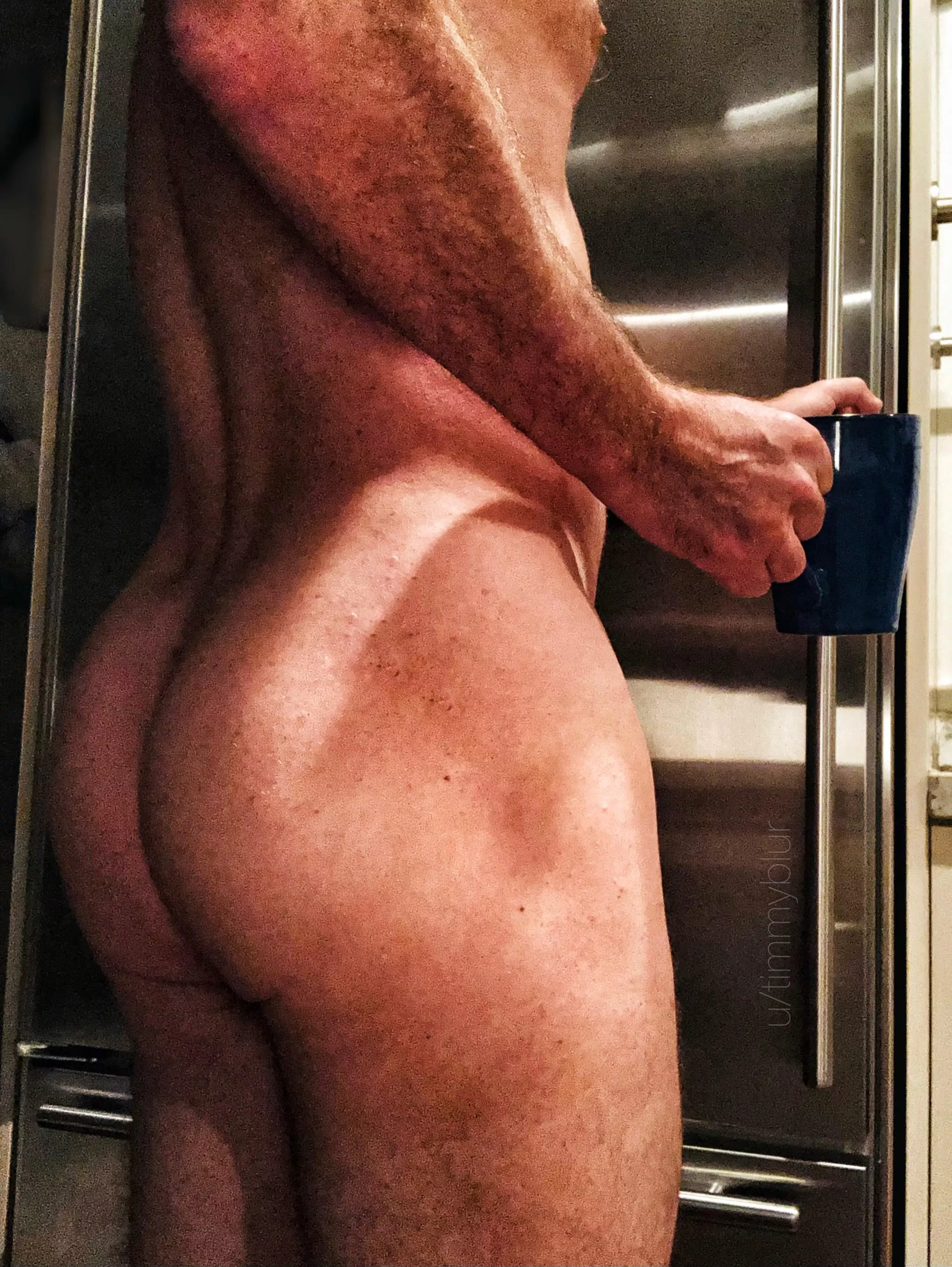 Happy hump day! I’m just about to make some breakfast, can I get you anything?