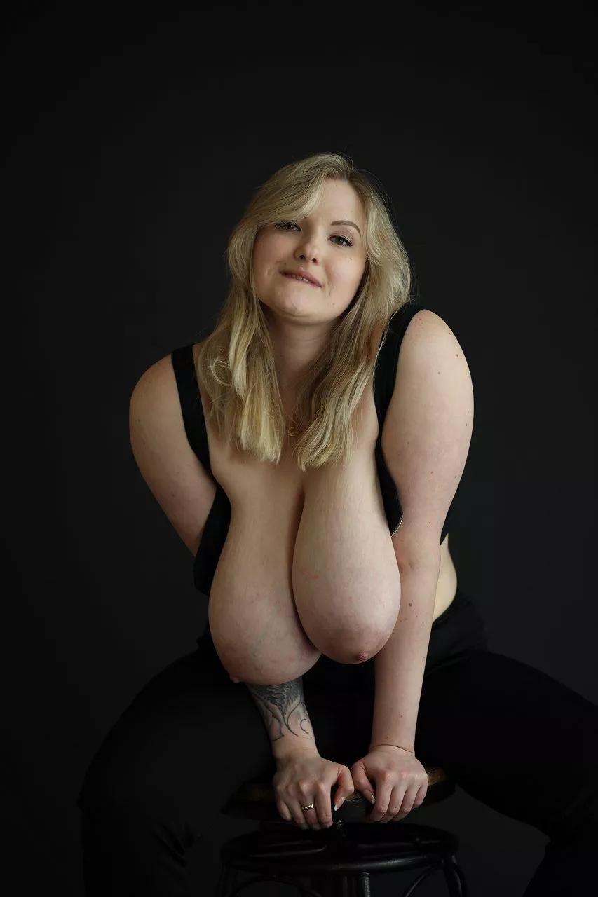 if you look at these tits you will automatically think they're yummy