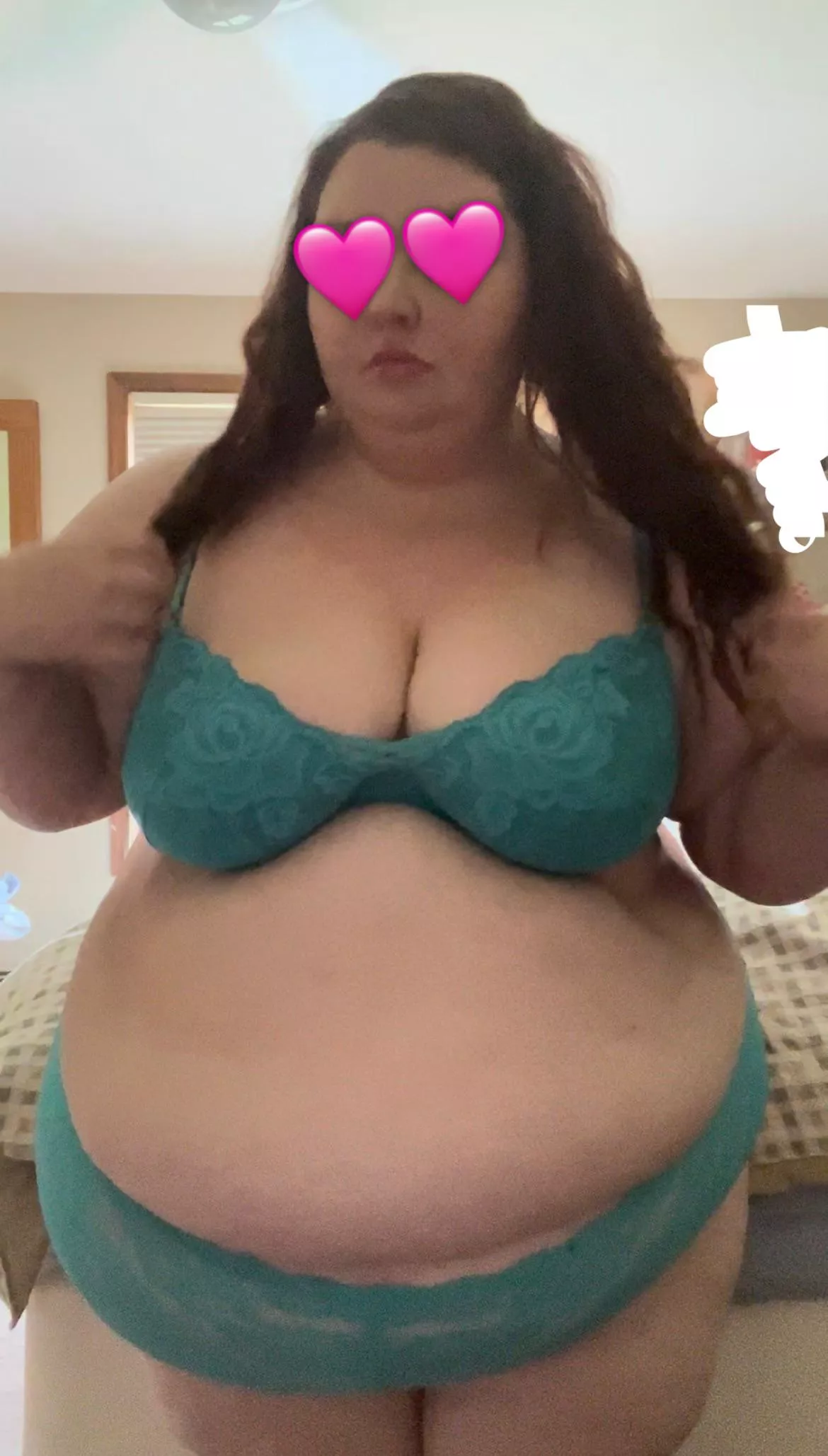 I’m a sucker for a cute bra and panty set. 