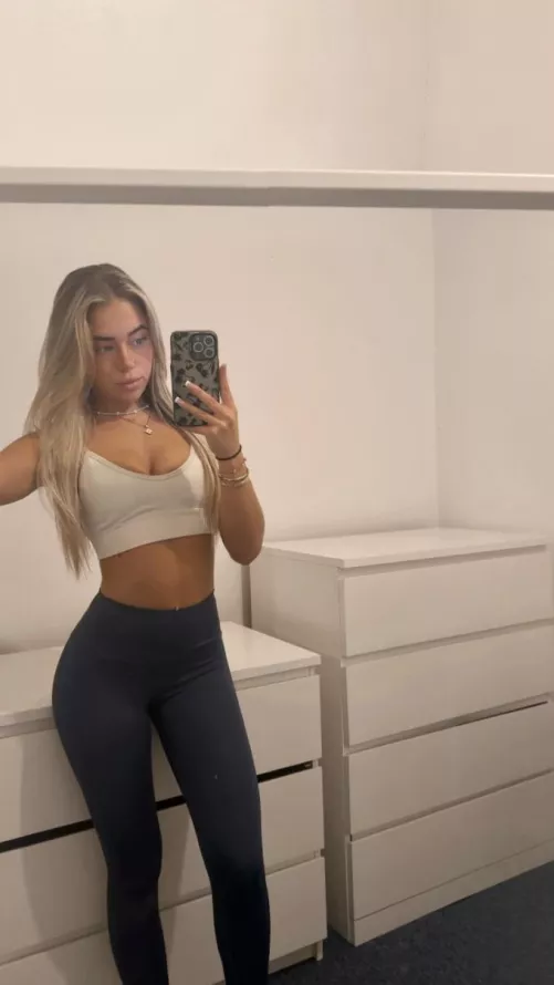 these leggings are a game changer