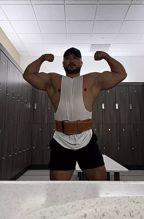 Would you ask to buy my worn gear if you saw me?