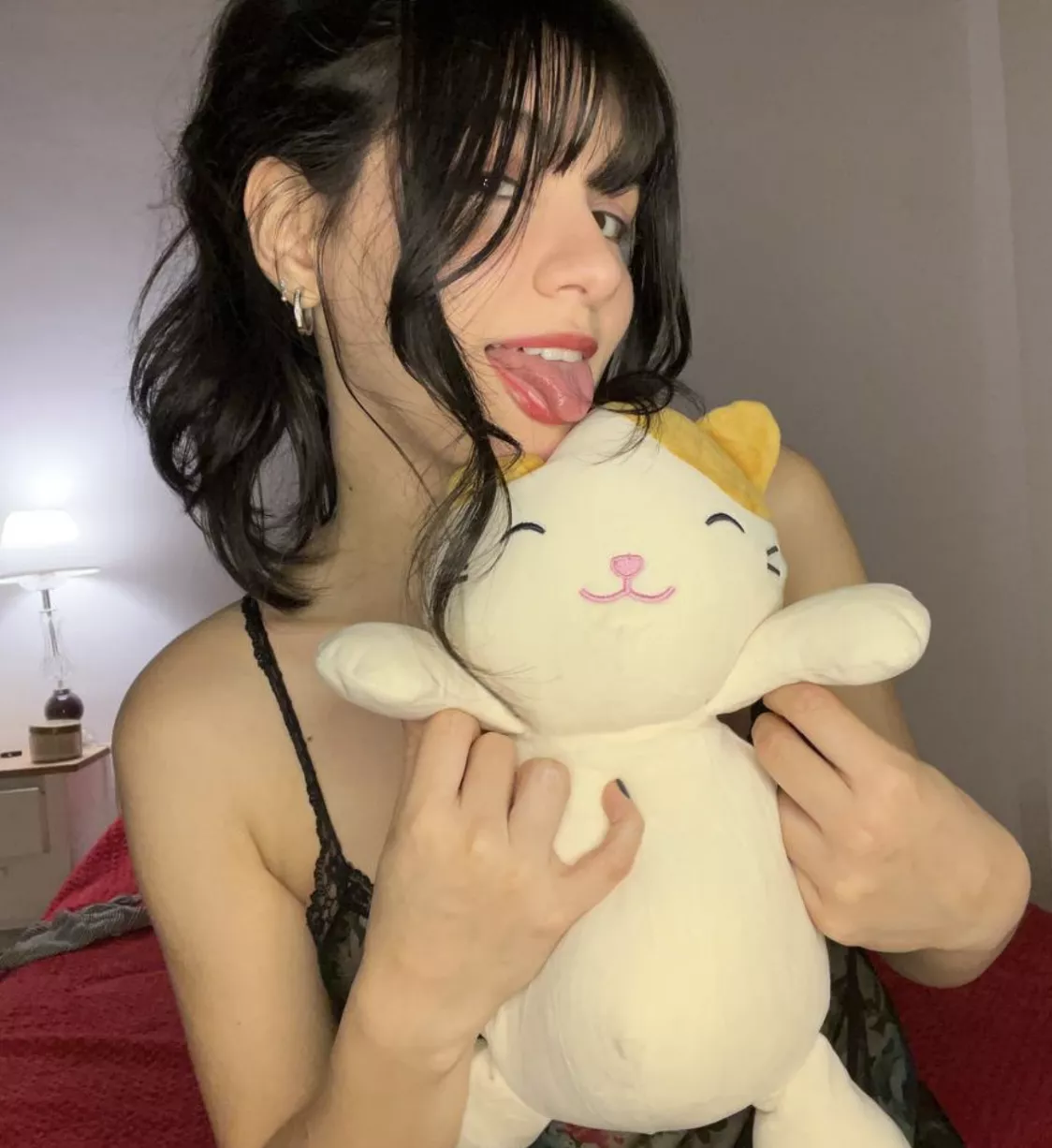 Drop a ❤️ for free nudes and I’ll s3nd, try me