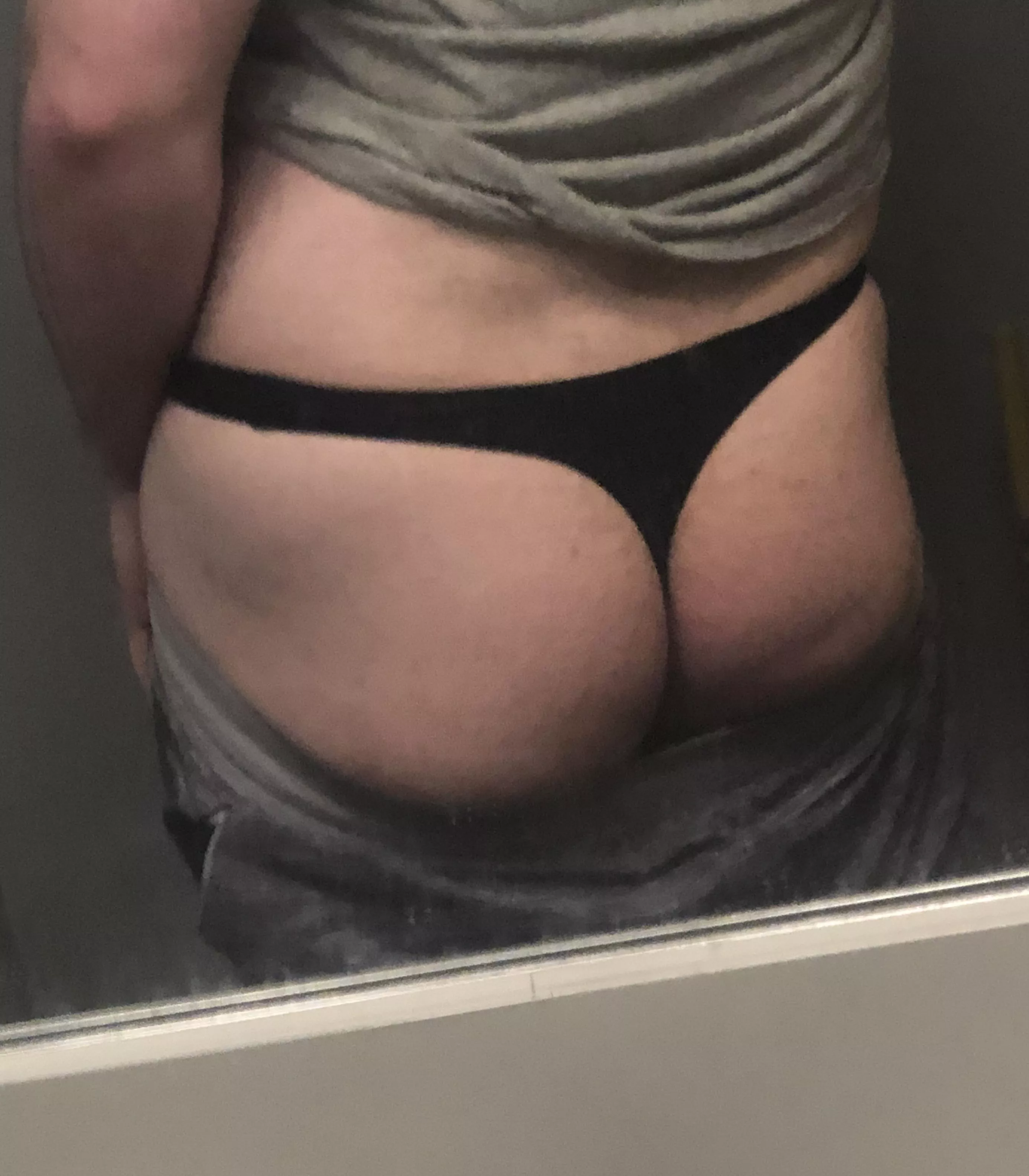 I wanted to share my first time wearing a thong 