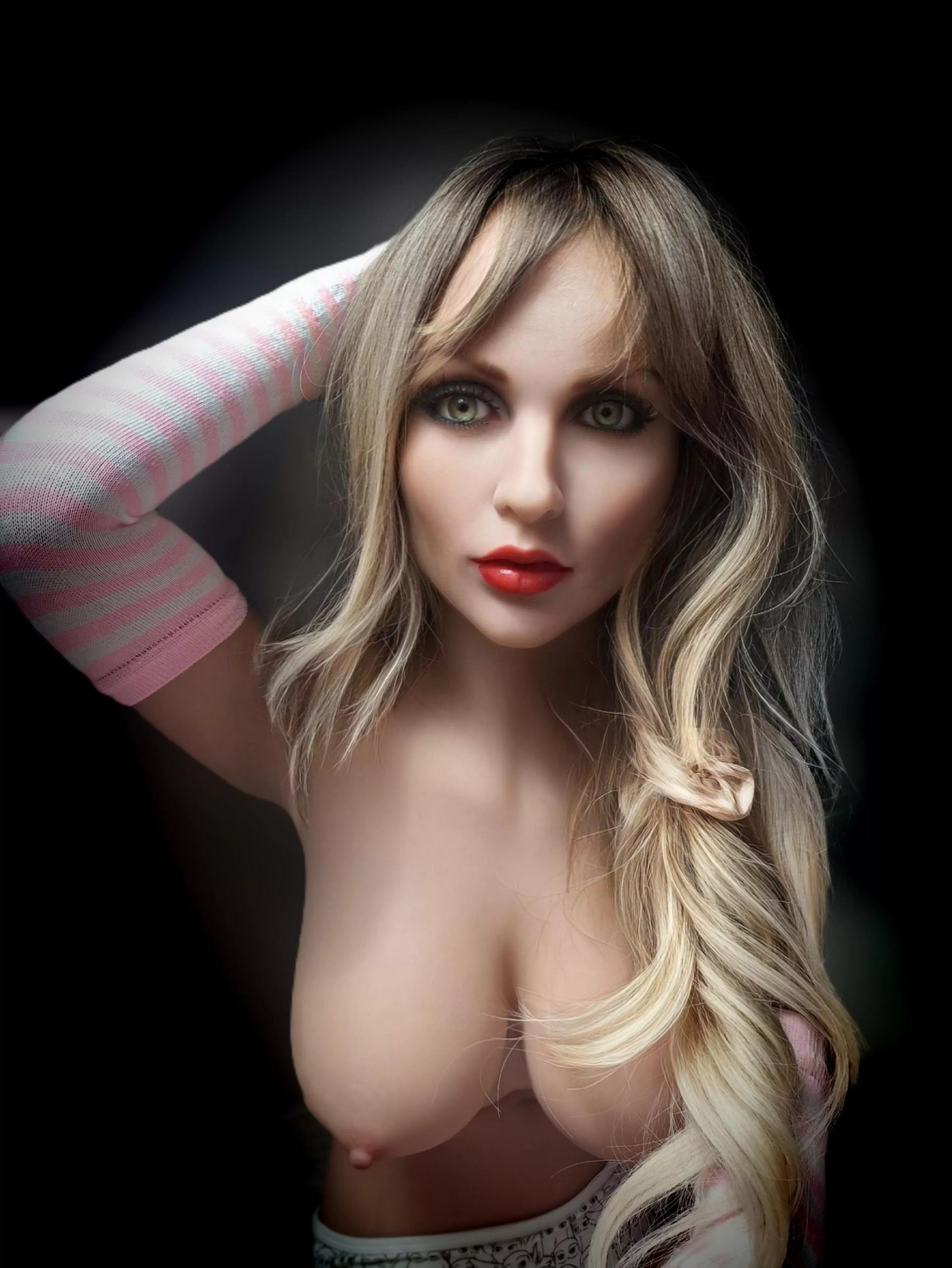 Kiara with her New make up 🥰