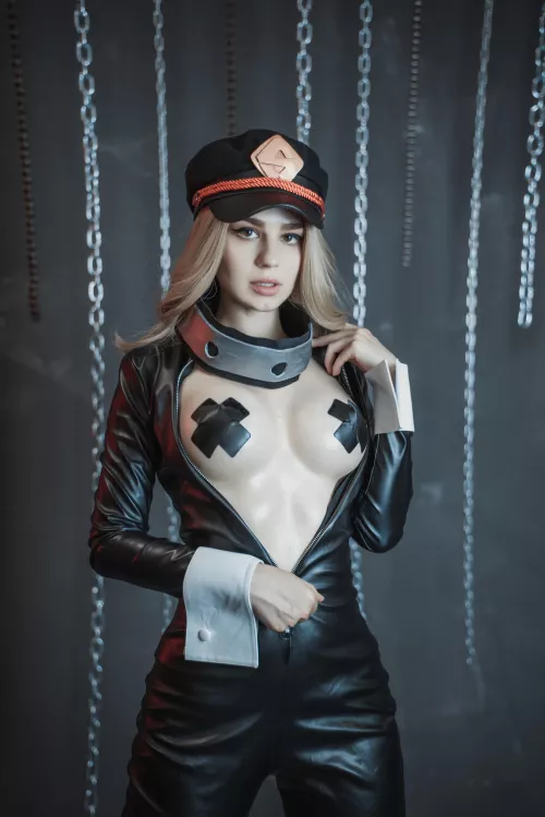 Now you know what Camie hiding under her leather costume... by (Kanra_cosplay)