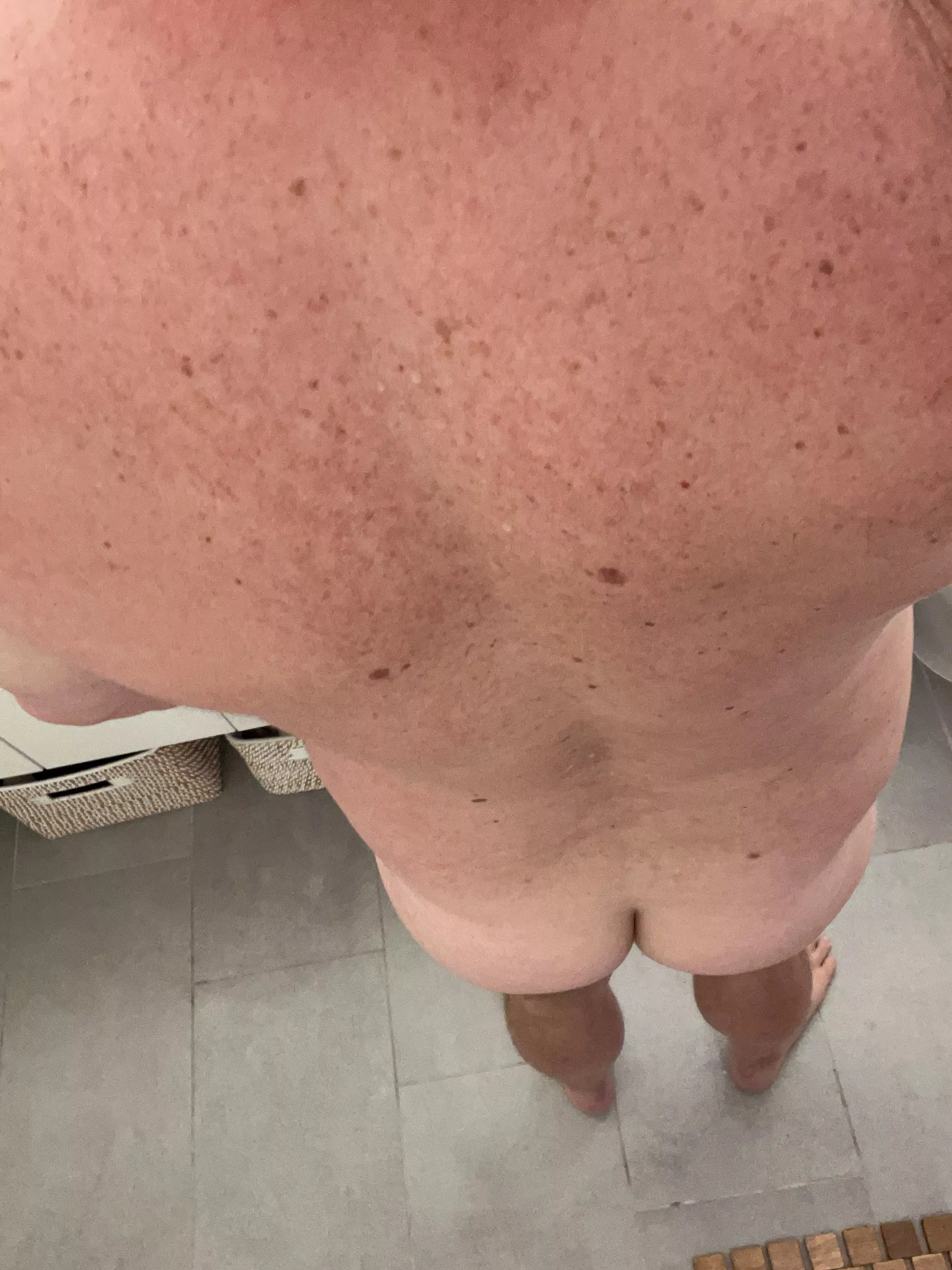 Post leg day.  Dad’s ass is feeling perky