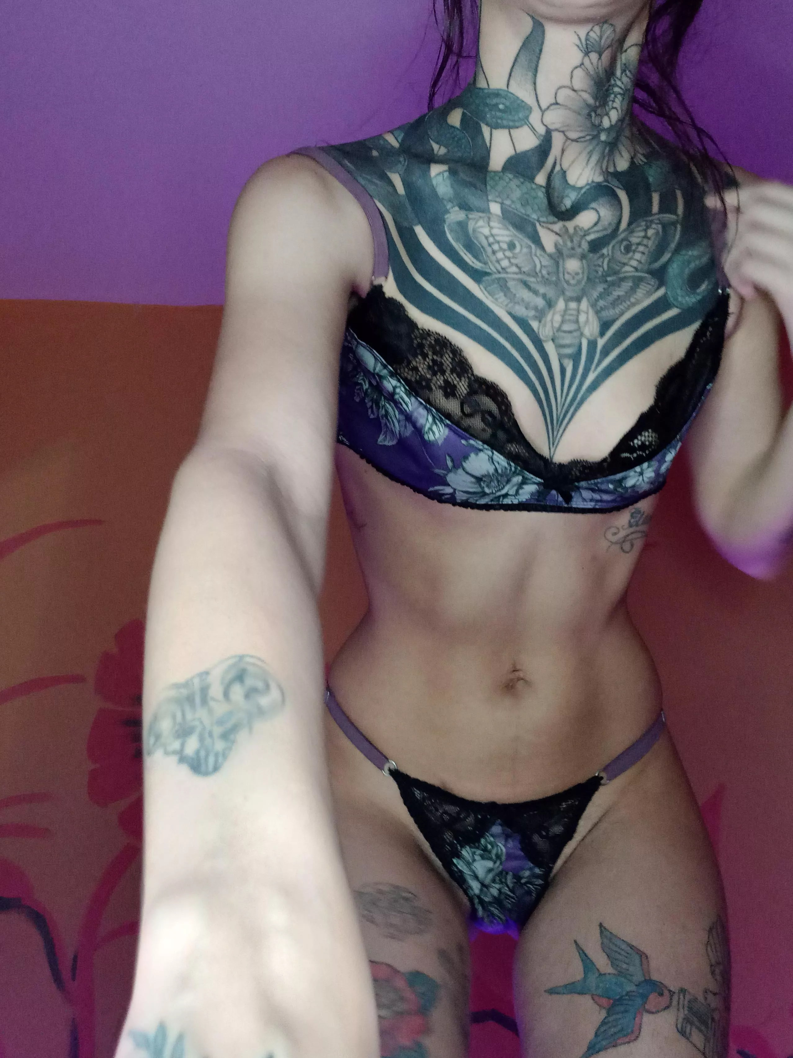 They say my body is skinny, I think it's sexy 