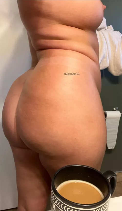 Throwback Thursday to when I had my spray tan🫶🏻 ☕️ 