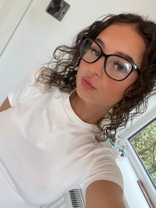 Too cute to be your personal secretary 