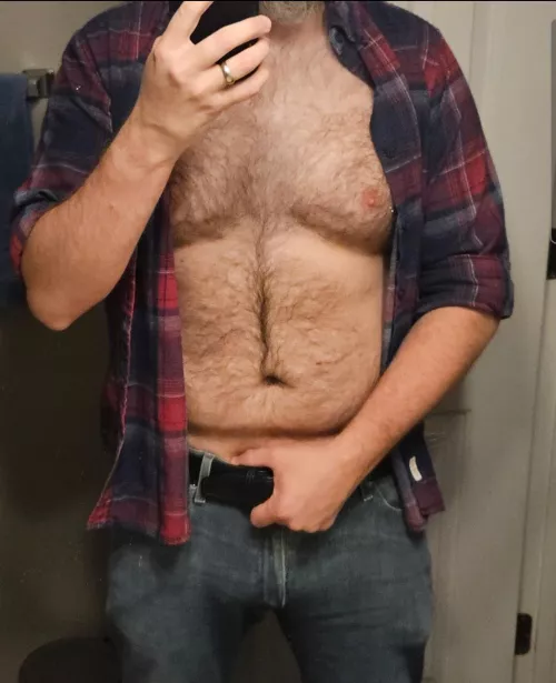 [37] Dad bulge 