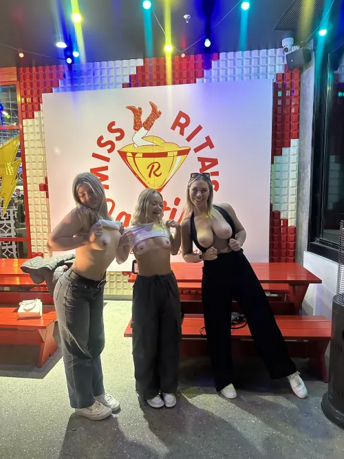 how hot are my friends 