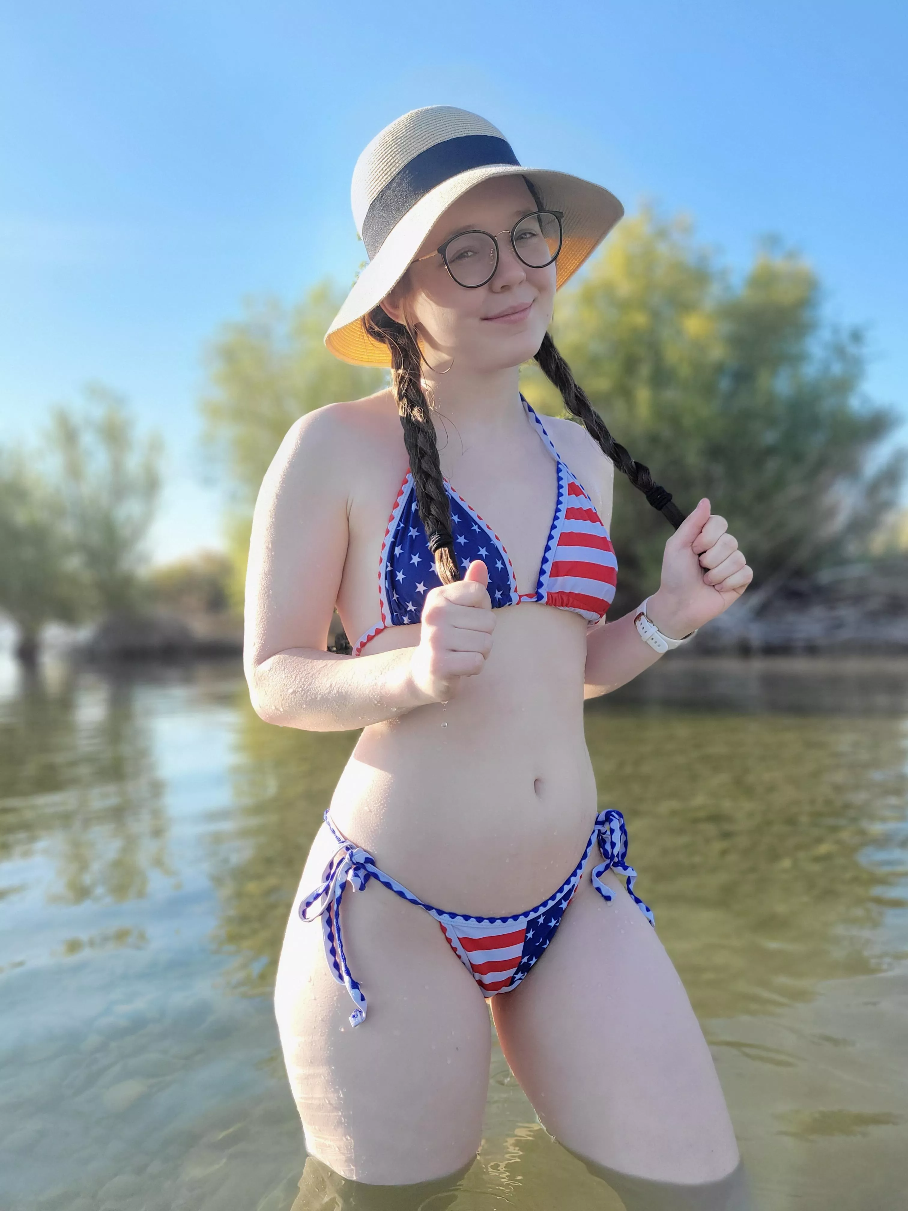 I lost a pair of prescription sunglasses in this lake!