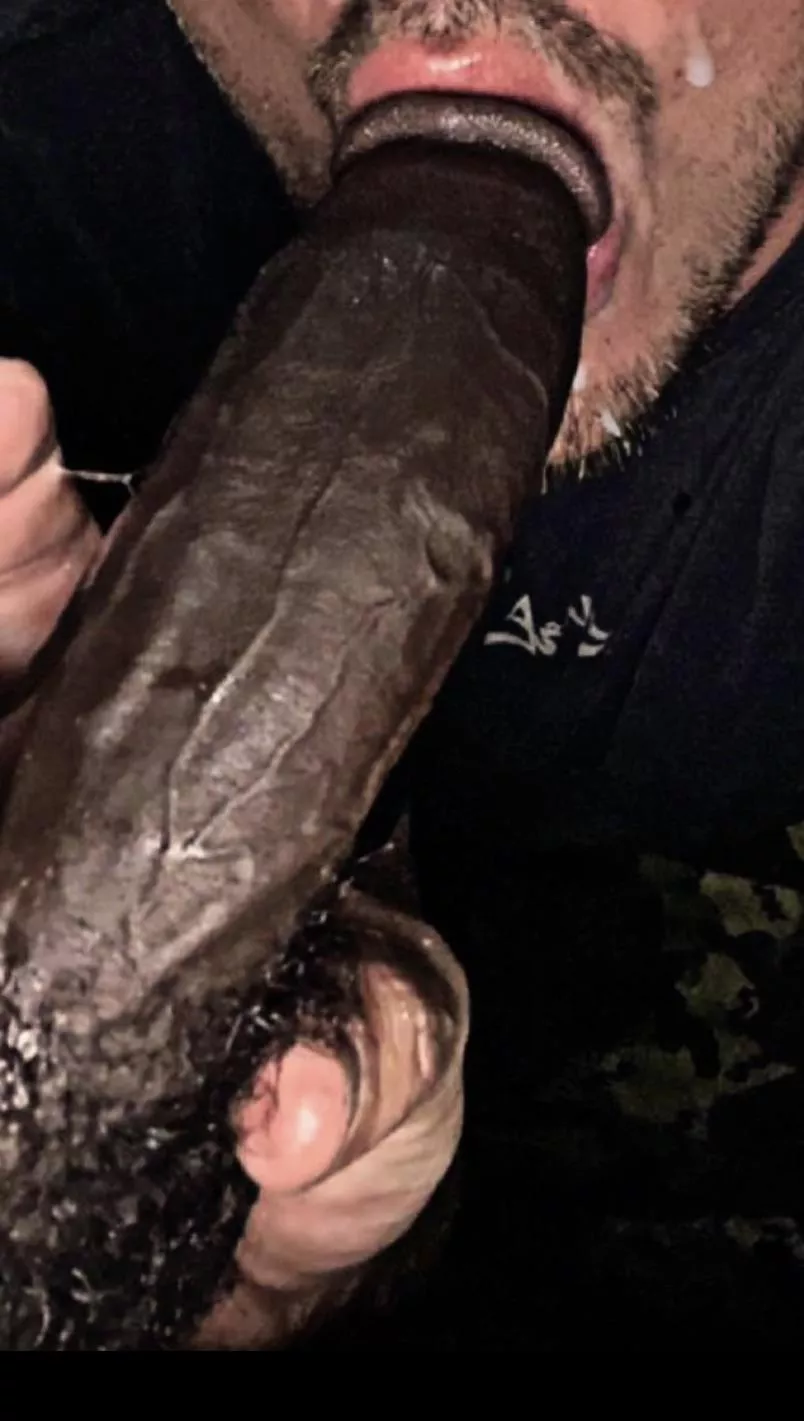 Right where I belong, on my knees serving BBC 😇