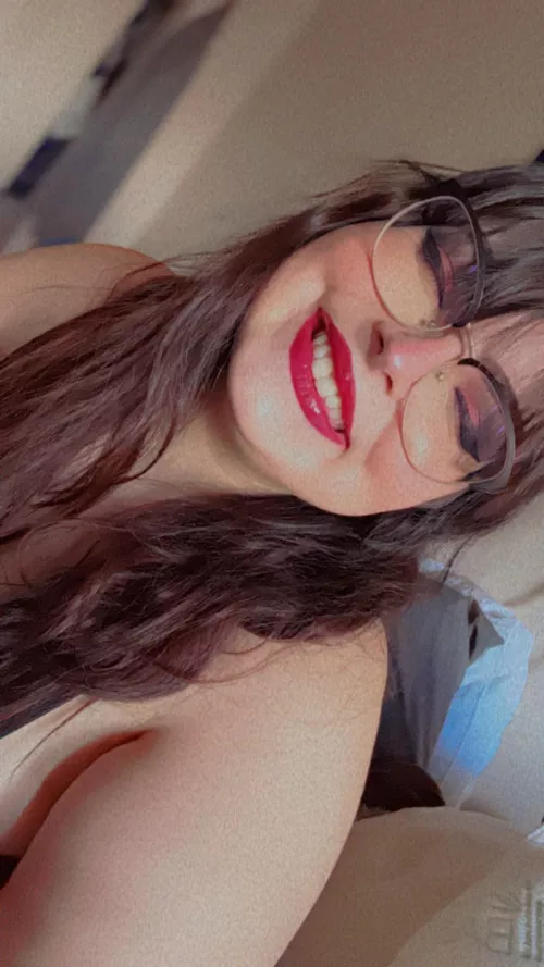 so stoney my eyes are closed ✨