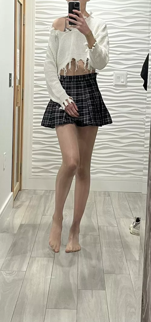 Tall ppl can be cute femboys too!
