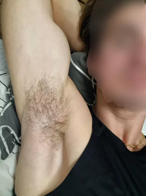 Want my hairy and sweaty teen pits smelling by the male pheromones?