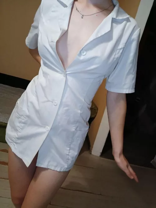 a modest but obedient nurse