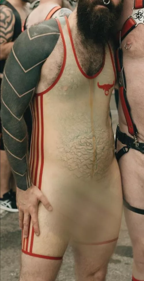 Anyone know the brand of this singlet?
