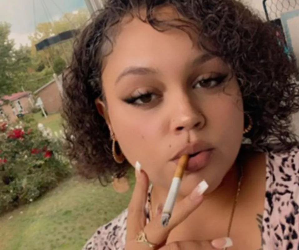 Can I smoke my Newport while you lick me? 