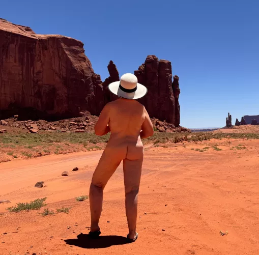 Can’t seem to find my clothes 