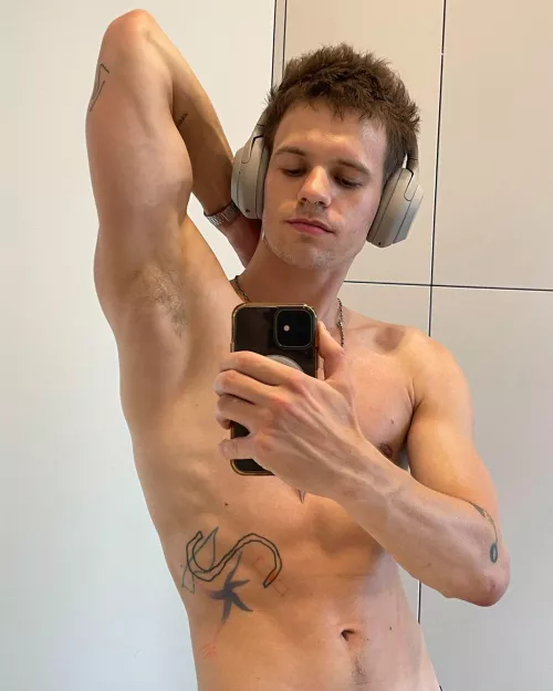 Come and give me a lick
