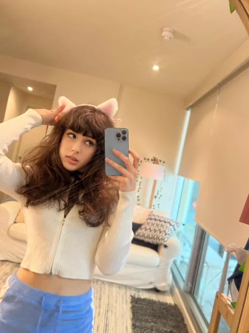 followw @smol_rug :)