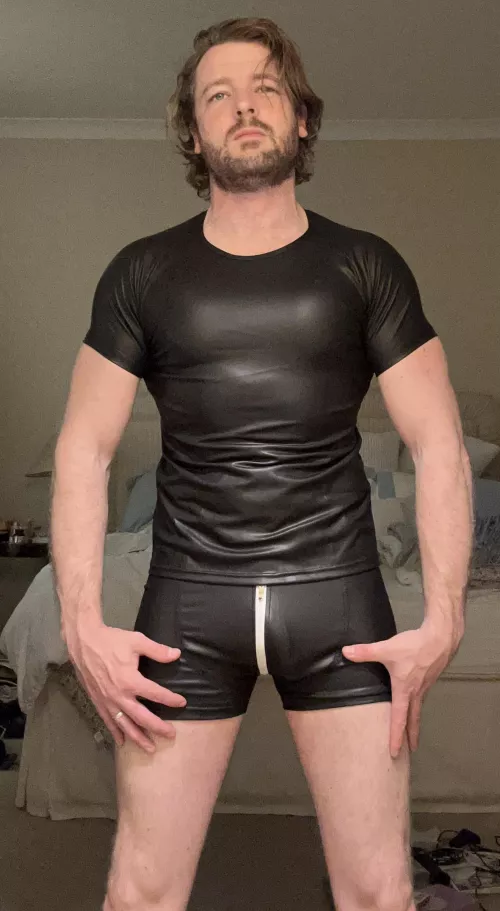 Hanging left today….. 