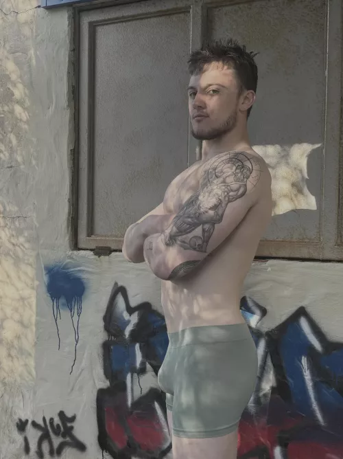 If you saw this in the locker room would you: A  look away B  stare C  find out what it looks like bare