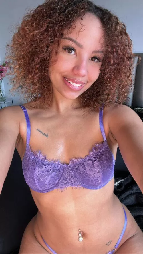 I'm the type of girl you can't get out of your head, right?