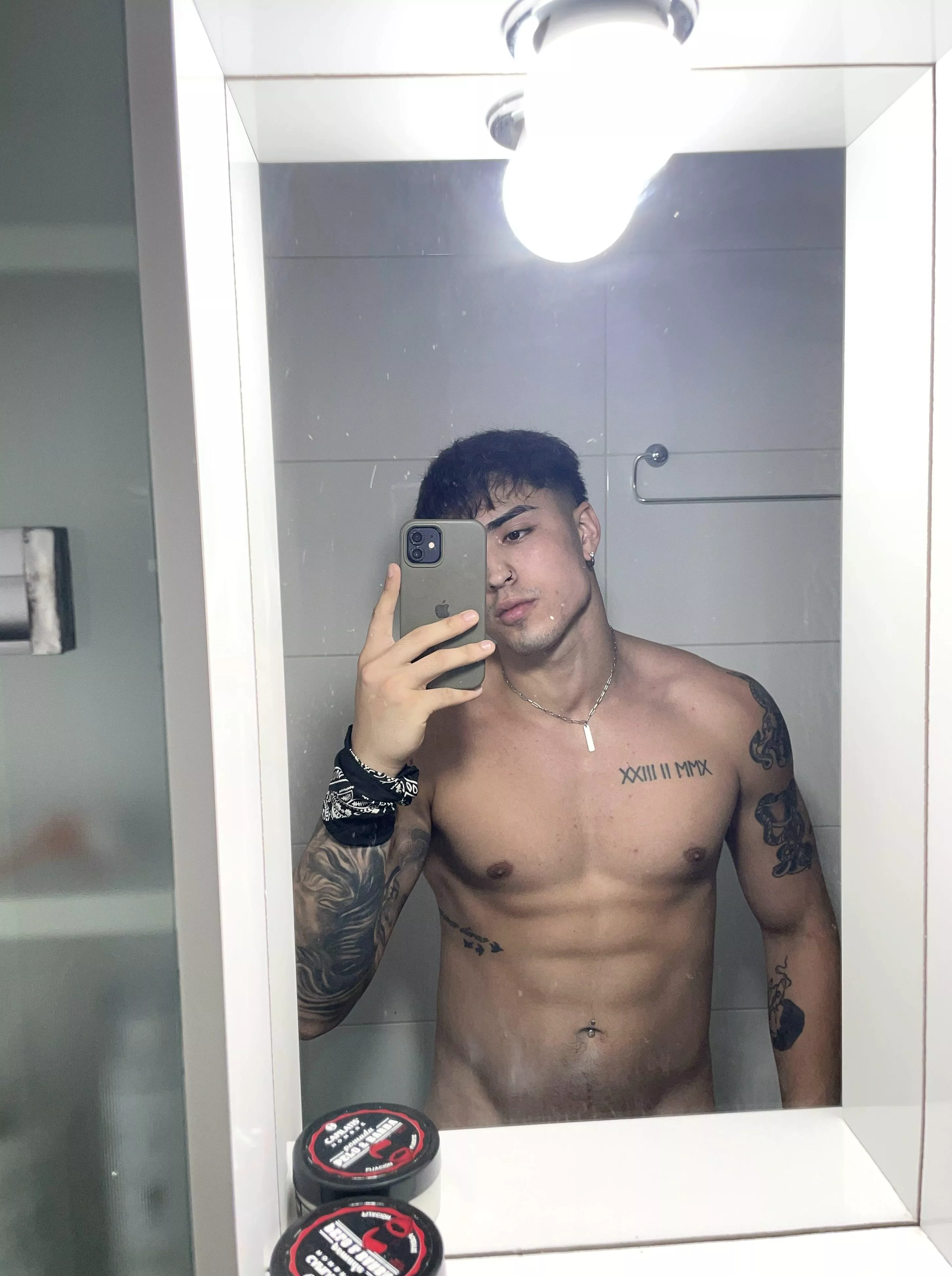 imagine your hands all over these rock-hard abs