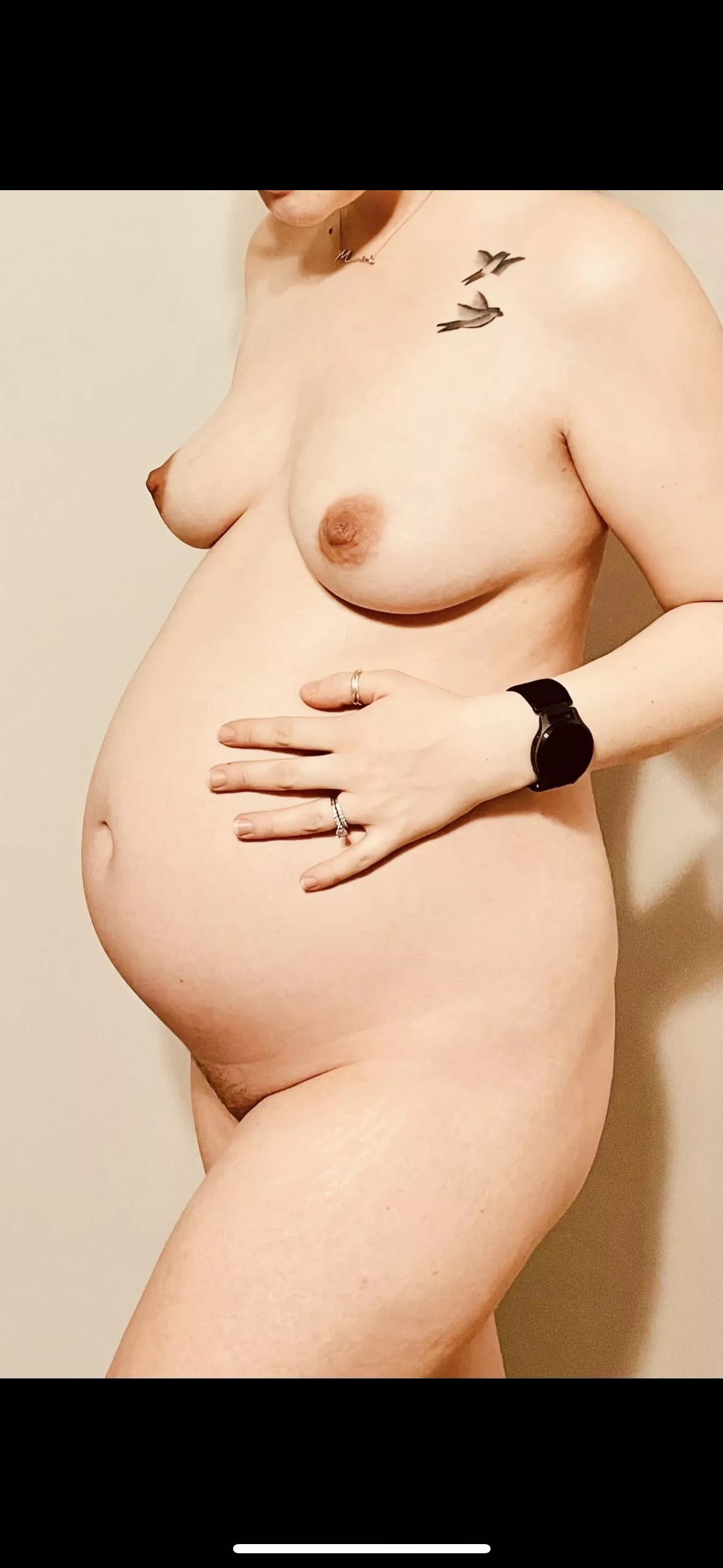 Love being preggo. Love my new mommy milkers