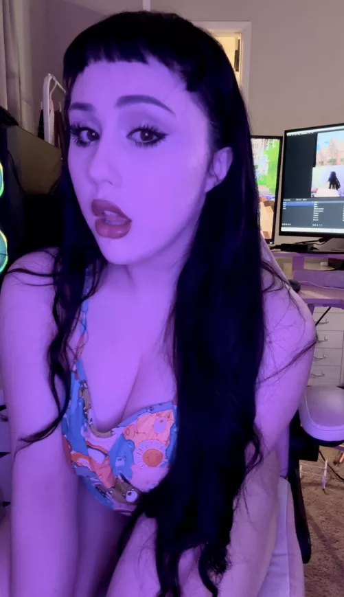 Chloe Marie (@babybonezz) [onlyfans]