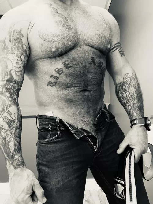 Don’t make daddy take his belt off (50)