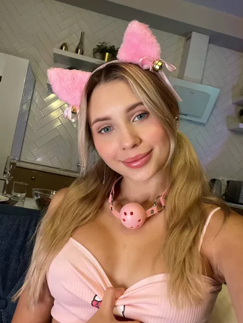 I just want to be your pet and do whatever you want me to do